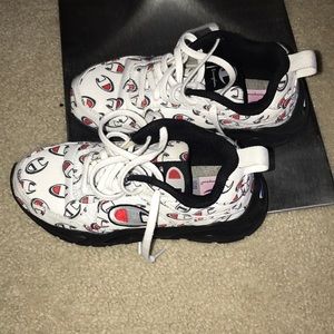 ChAmpion tennis shoes